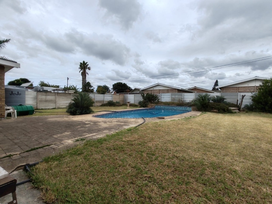 3 Bedroom Property for Sale in Retief Eastern Cape